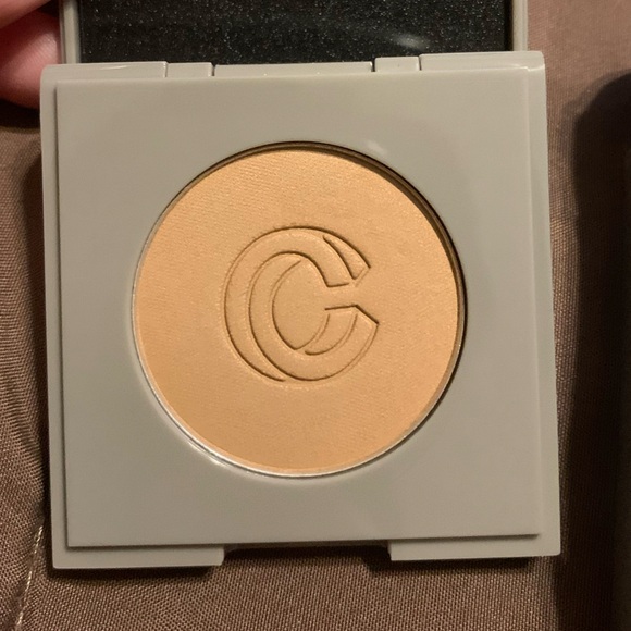 Complex Culture “Power Player” Overtime Contour Powder - Picture 5 of 8